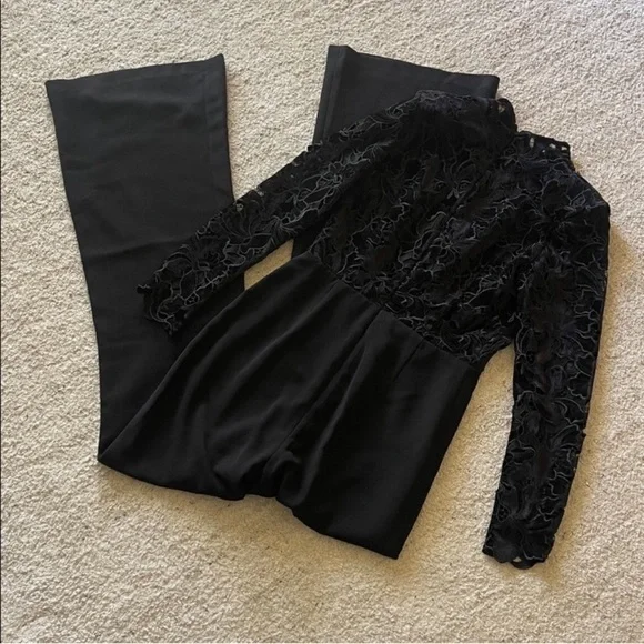 ✨NWT✨Nadine Merabi Eleanor Wide Leg Jumpsuit Black Velvet Long Sleeve Size 12 - Picture 5 of 7